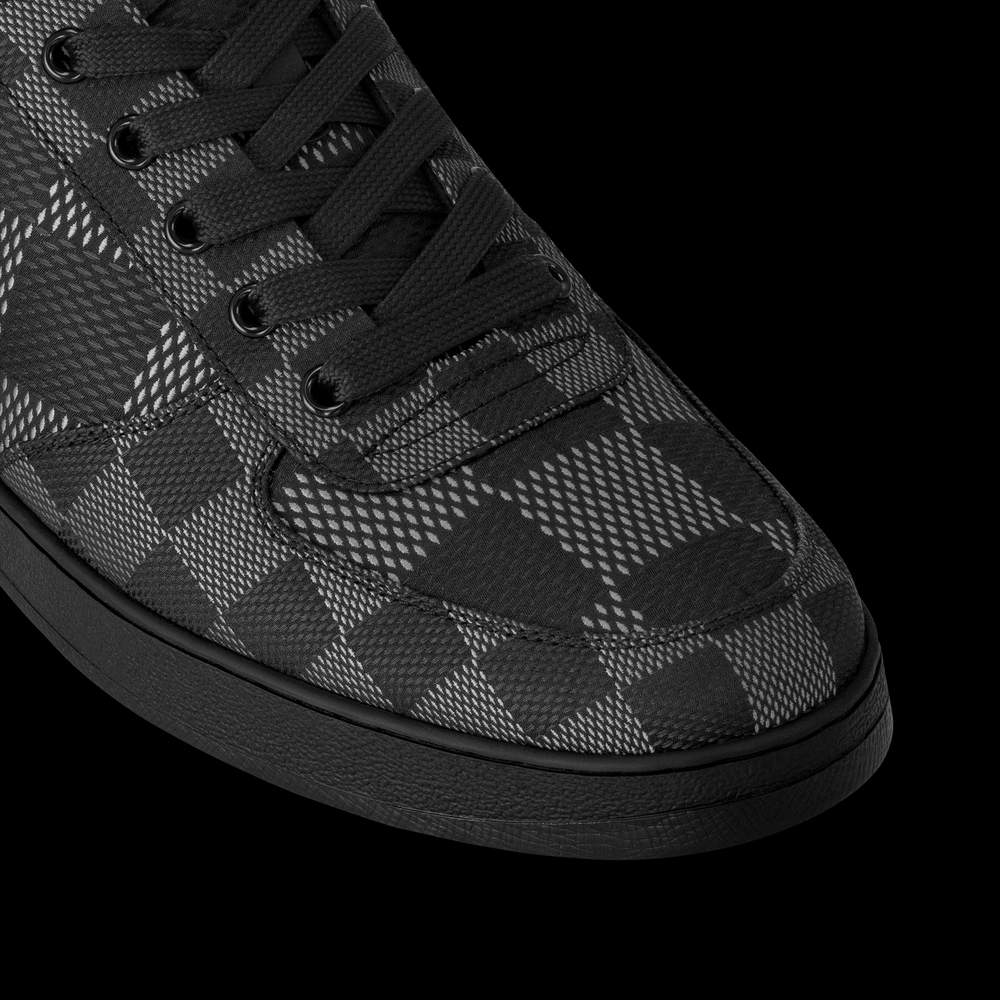 Brand New Rivoli Sneaker Louis Vuitton Size 9